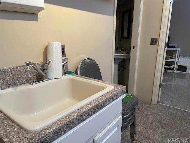 Building Photo - 6916 Winton Blount Blvd