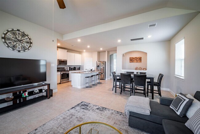 Building Photo - 11627 Brookside Arbor Ln