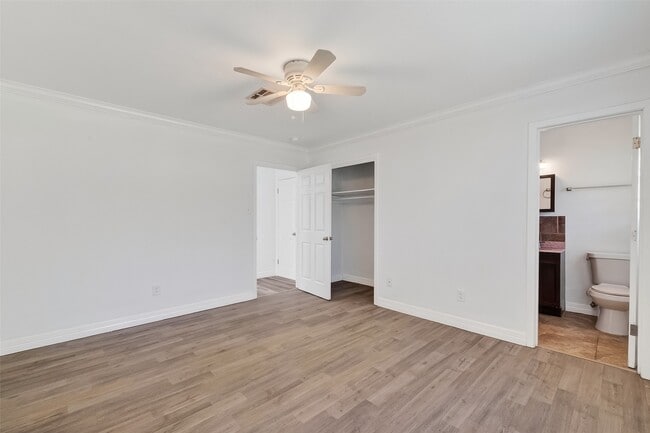 Building Photo - 703 Coryell St