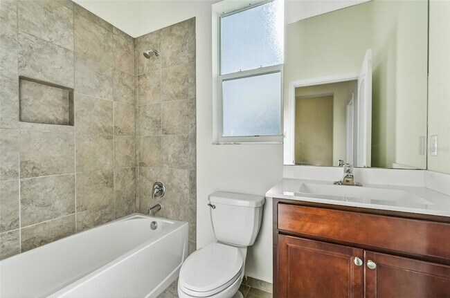 Building Photo - 1769 Berkshire Cir SW