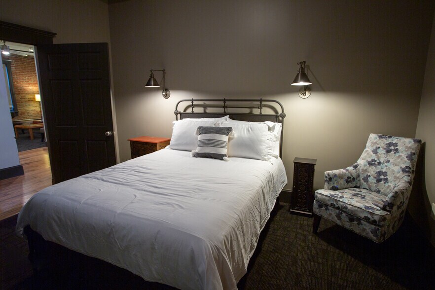 Bedroom #2 - 225 E Blaine Ln