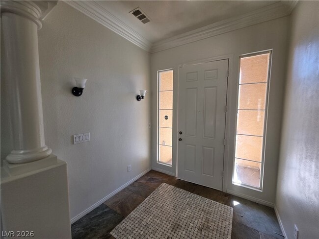 Building Photo - 9338 Wilderness Glen Ave