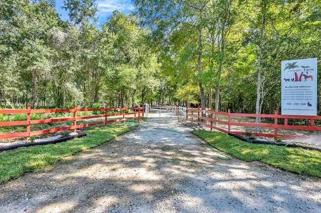 Primary Photo - 26768 Dobbin-Huffsmith Rd