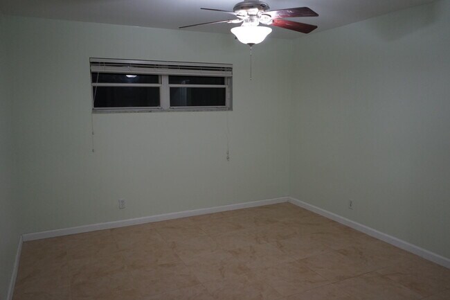 Building Photo - 7420 Champagne Pl