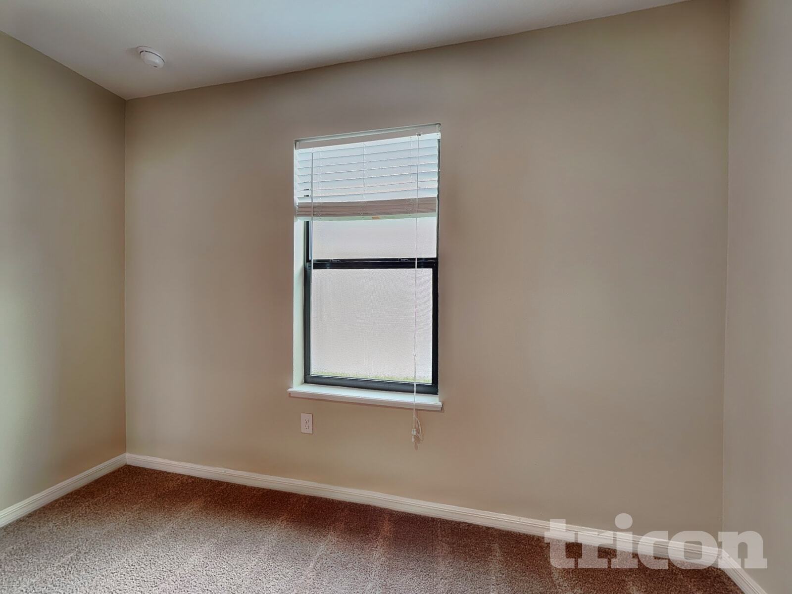 Building Photo - 4648 Lindever Ln