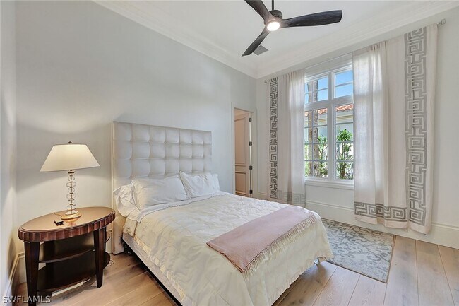 Building Photo - 2052 Isla Vista Ln