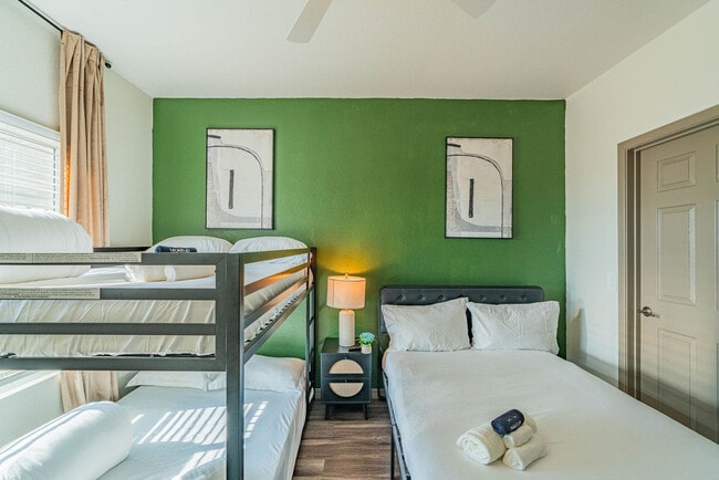 Building Photo - 9600 W Georgia Ave