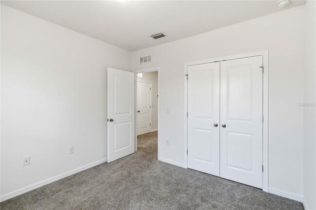 Building Photo - 9973 Hound Chase Dr