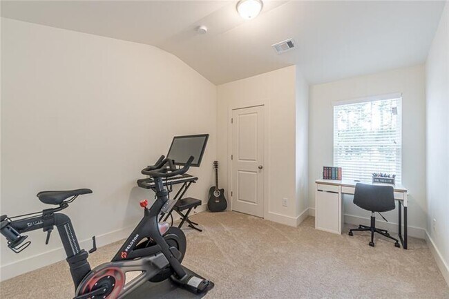 Building Photo - 5392 Brooklands Dr