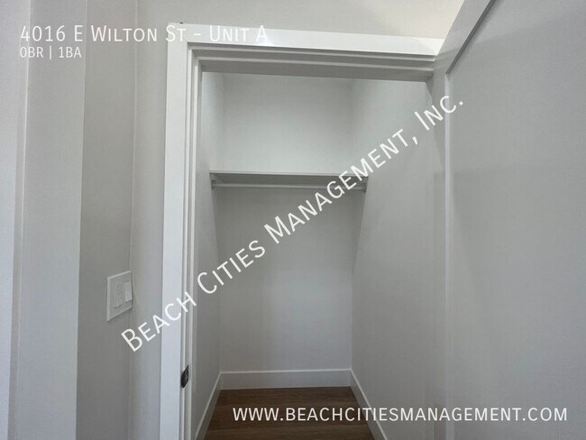 Building Photo - 4016 E Wilton St