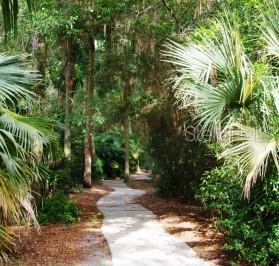 Building Photo - 205 Fairway Dr.