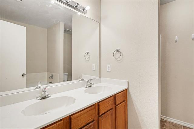 Building Photo - 2835 Ainwick Ct