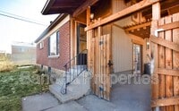Building Photo - 351 E 4575 S