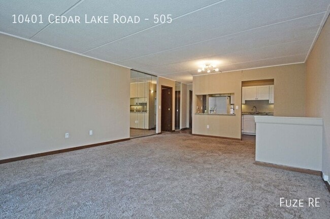 Building Photo - 10401 Cedar Lk Rd S