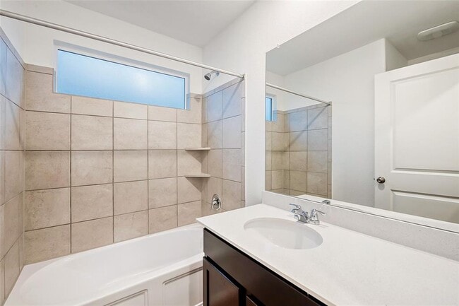 Building Photo - 430 Doherty