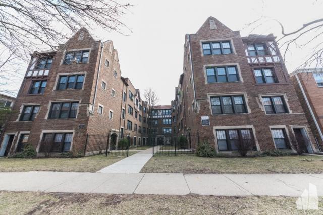 Primary Photo - 1 bedroom in Chicago IL 60625