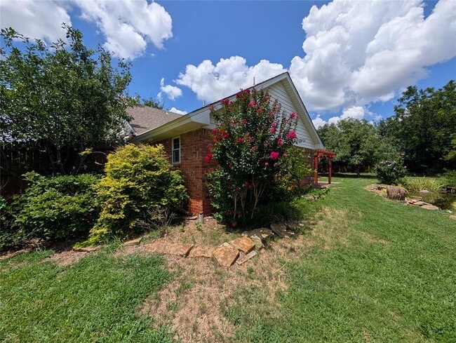 Building Photo - 10133 Bromley Ct