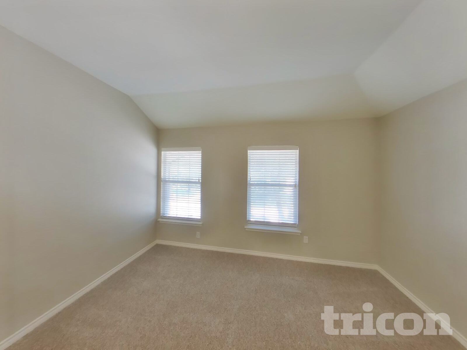 Building Photo - 8401 Manchester Dr