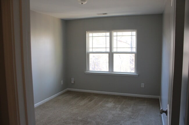 Third Bedroom - 4822 Landover Bluff Way