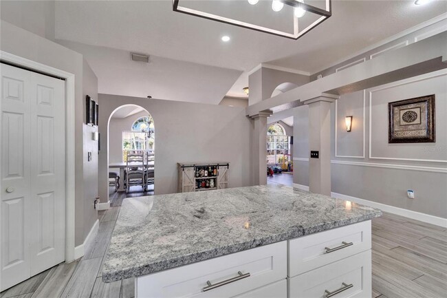 Building Photo - 18507 Country Crest Pl