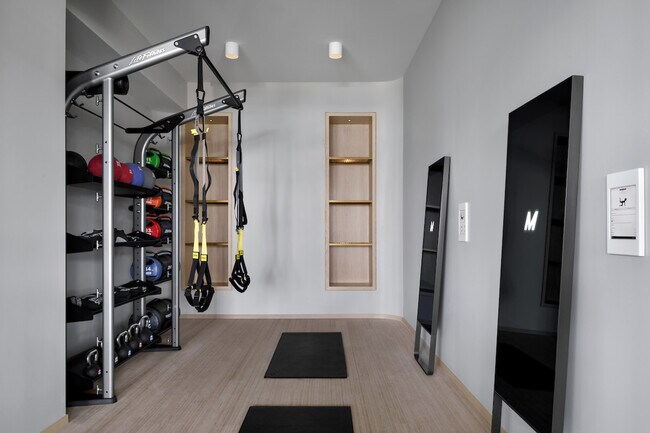 Building Photo - 33 Park View Ave