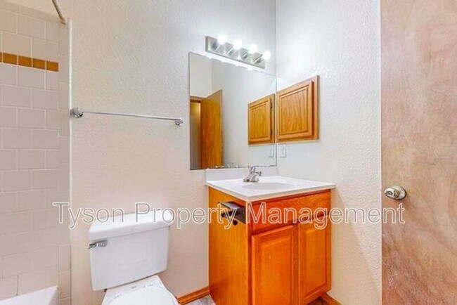 Building Photo - 4701 Plume Rd NW