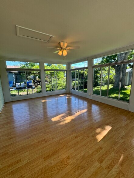 Sunroom - 4766 Maize Road