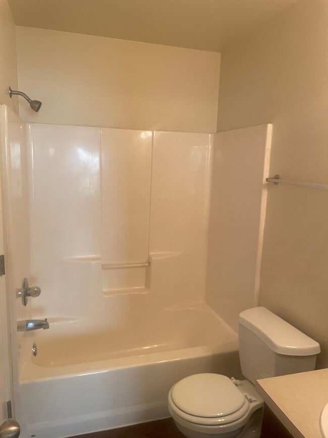 Building Photo - 3 BEDROOM, BELTON ISD