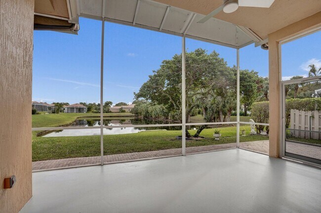 Building Photo - 16658 La Mesa Dr