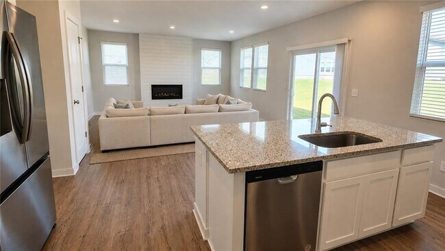 Building Photo - 2452 Brown Dove Wy