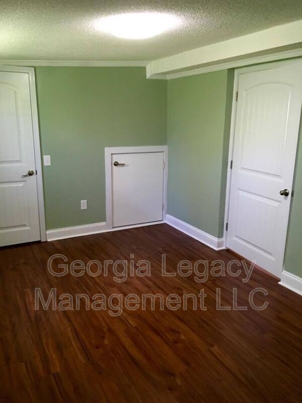 Building Photo - 3720 Lathem Creek Dr