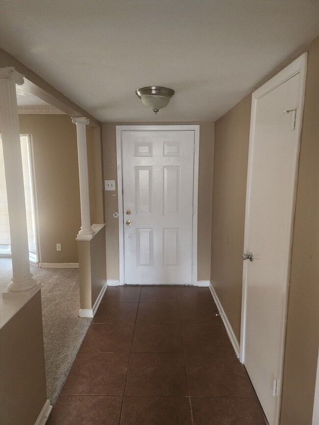 Building Photo - 3454 Guadalupe Rd