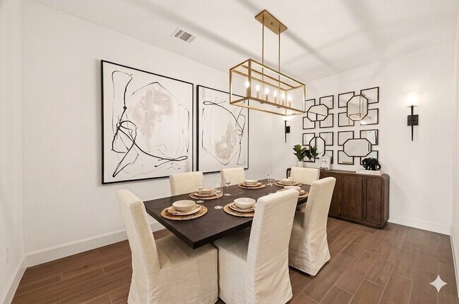 Building Photo - 5335 Gilded Ests Dr