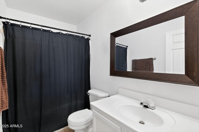 Building Photo - 12709 N El Frio St