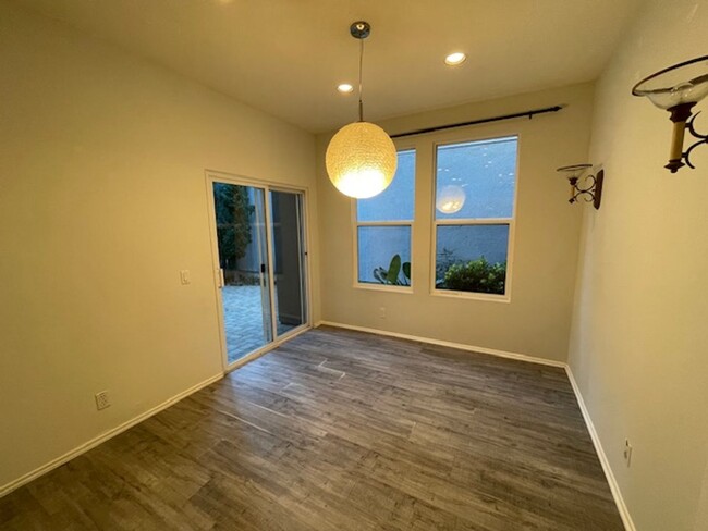 Building Photo - Detached home in Aliso Viejo with large in...