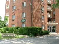 Primary Photo - Eagle Towers