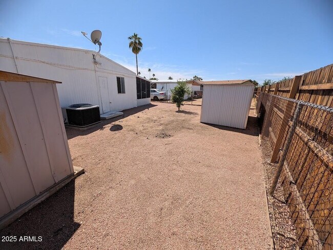 Building Photo - 18003 N 2nd St