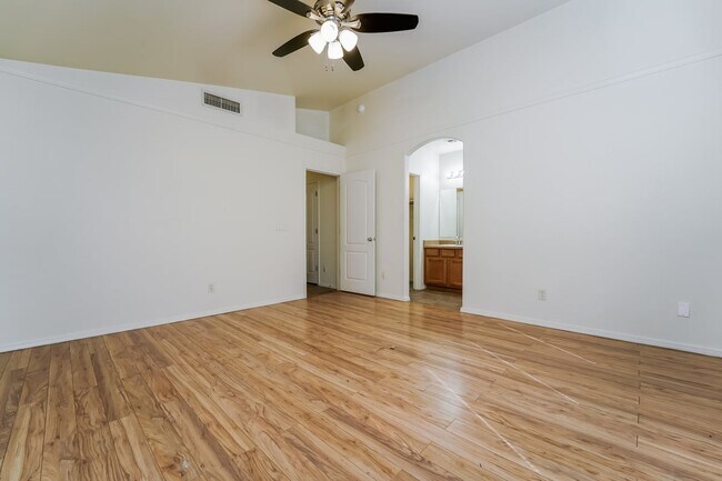 Building Photo - 5133 S Lavender Hills Ln