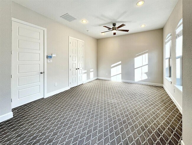 Building Photo - 1367 Branchwood Pl