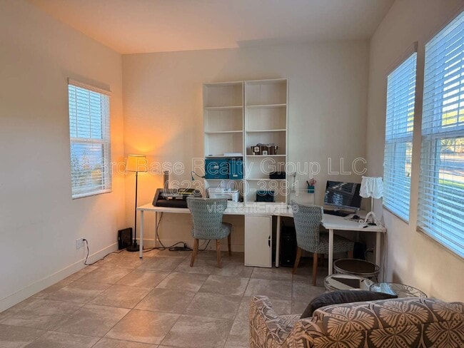 Building Photo - 21045 W Sunrise Ln