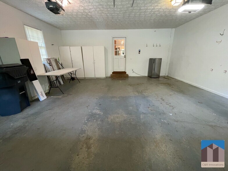 Building Photo - 1501 Eryn Cir