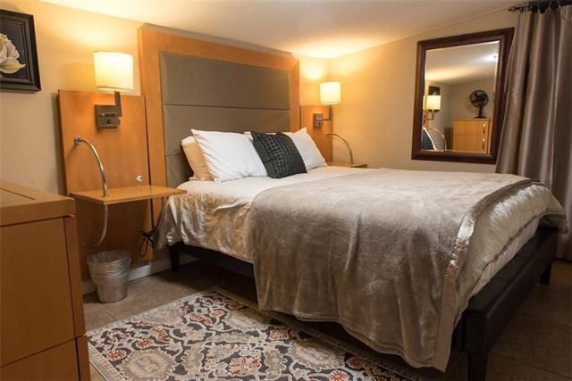 Building Photo - 4144 Cleveland Ave