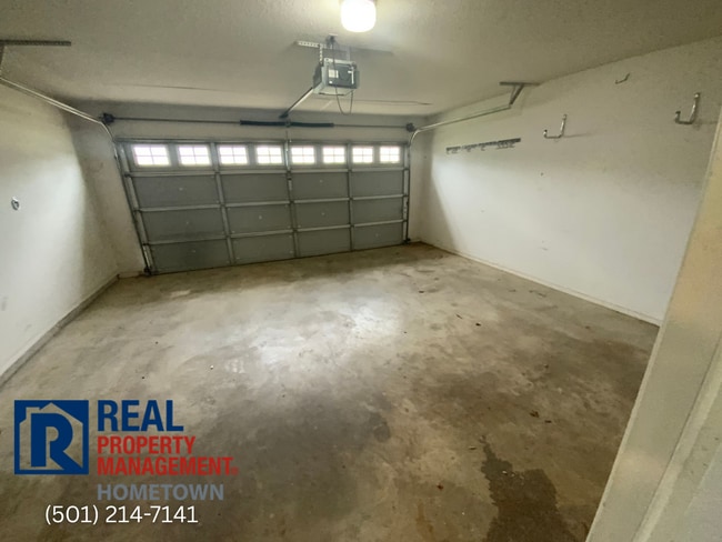 Building Photo - 14123 Ridgecrest Dr