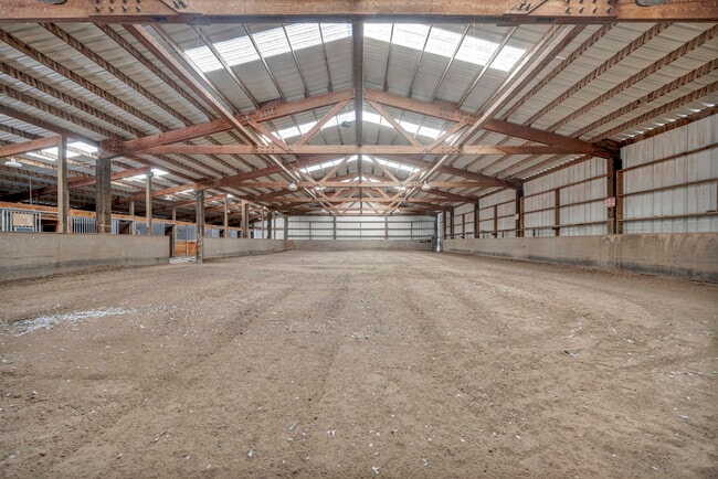 Building Photo - 30 El Caballo Trail