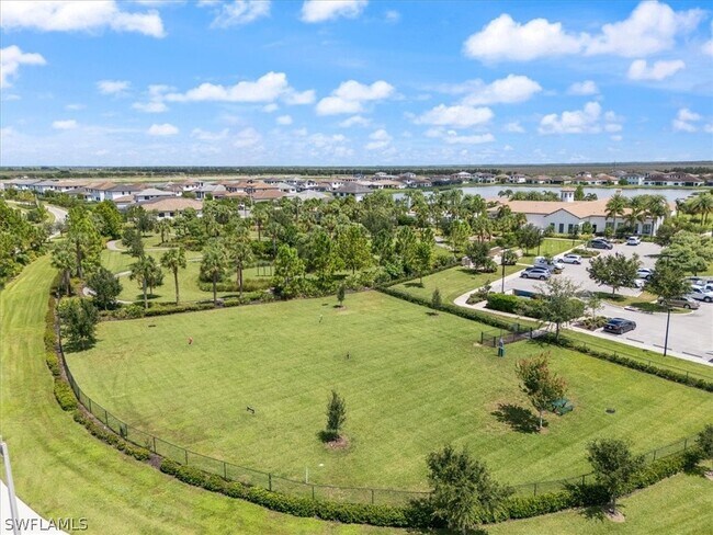 Building Photo - 5062 Alonza Ave