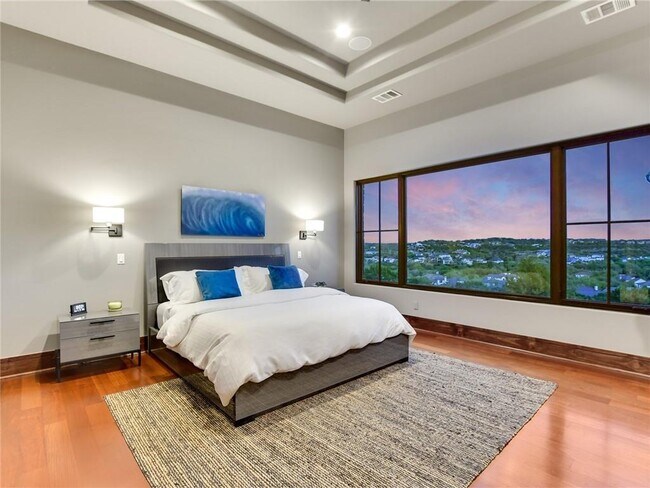Building Photo - 4212 Serene Hills Dr