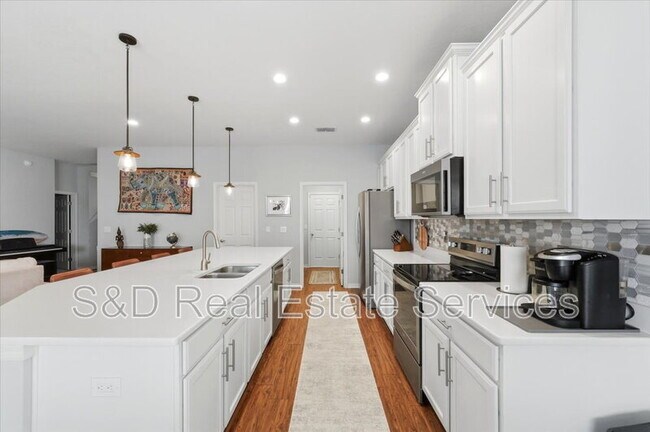 Building Photo - 3615 Peregrine Wy