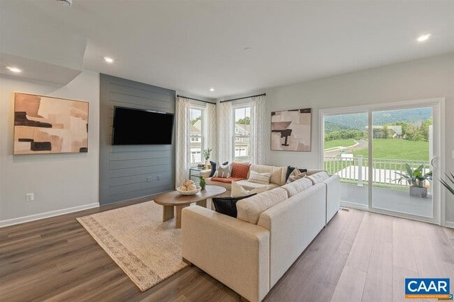 Building Photo - 4992 Dunnagan Dr