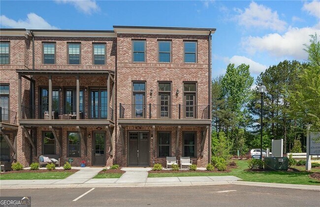 Building Photo - 820 Snider Walk NE