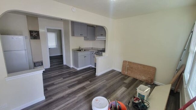 Building Photo - 1 bed 1 bath Sparks Apartment for Rent
